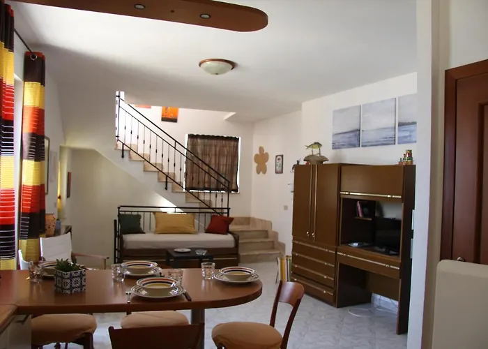 Casa Clio פאביננה